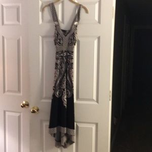 Maxi dress - hankerchief bottom